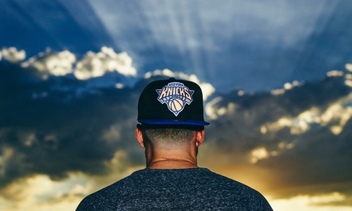 为专注于核心业务，adidas 出售旗下复古运动品牌 Mitchell & Ness